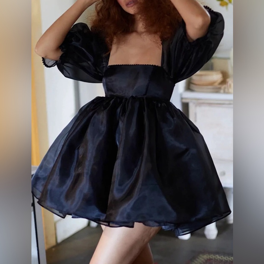 Black puff dress